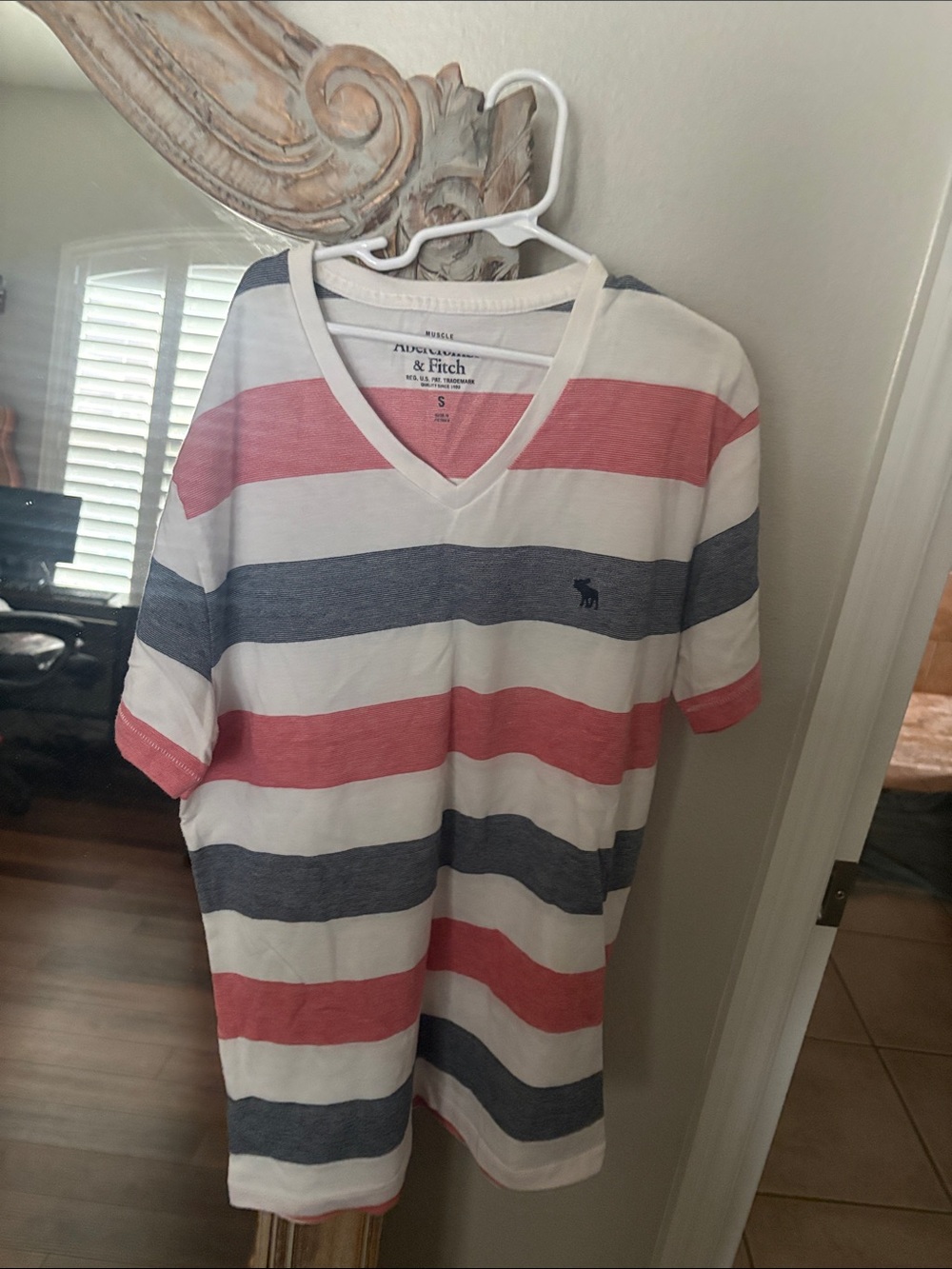 Abercrombie & Fitch Men's Red, Navy & White Striped V-Neck Tee